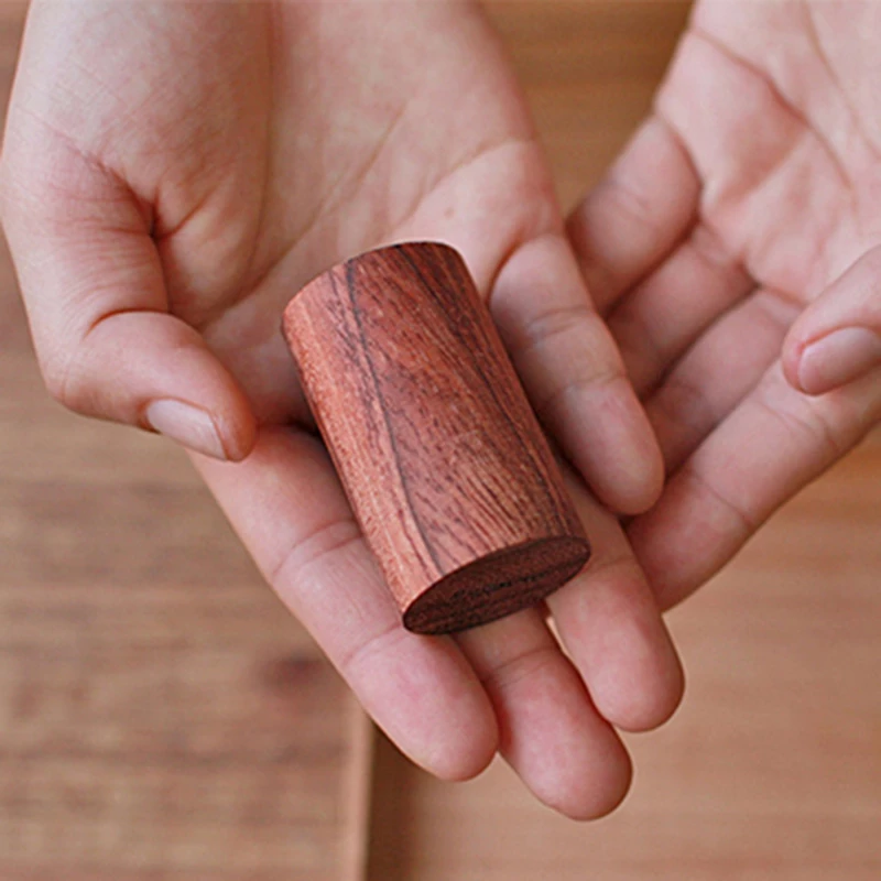Difuzor din lemn de trandafir pentru aromaterapie in mana, Trunchi de Copac