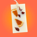 Tableta parfumata din ceara de soia, SOLE - Mandarine, Portocale, Neroli, Dreptunghi, fundal portocaliu