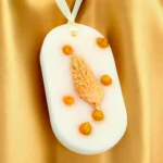 Odorizant Dulap Haine, Candelina, EDEN - Lacramioara, Mosc Alb, Bergamota, Oval, handmade, tableta parfumata, ceara naturala de soia